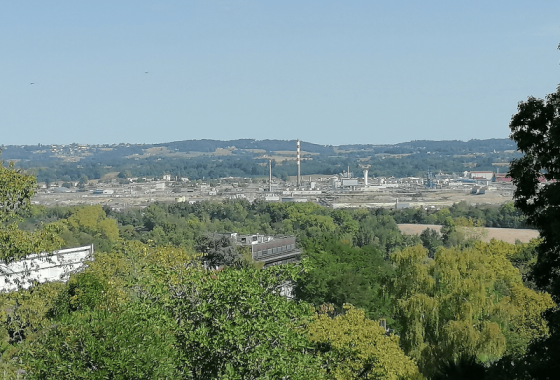 Zone industrielle de Lacq (64)