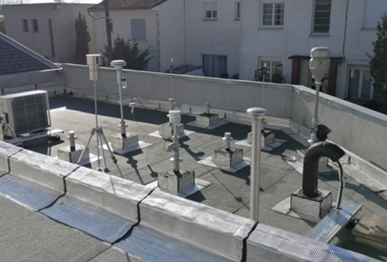 Têtes de prélèvement - station de mesure de la qualité de l'air à Talence (33)